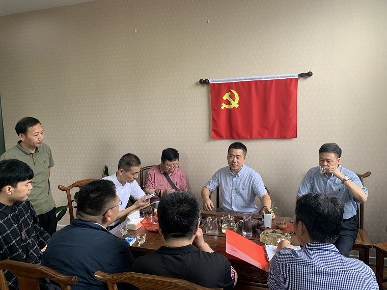 改善人才生态系统  走进亚洲最大黑熊养殖基地