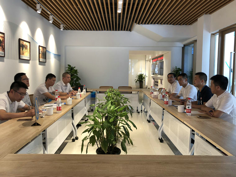 十年磨一剑   花香蝶自来